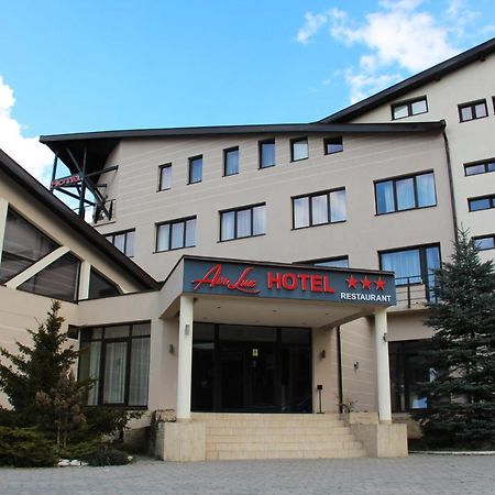 Hotel Ave Lux Săcele Zewnętrze zdjęcie
