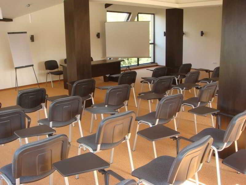 Hotel Ave Lux Săcele Zewnętrze zdjęcie